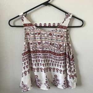 M forever21 tank top (FITS LIKE SMALL)